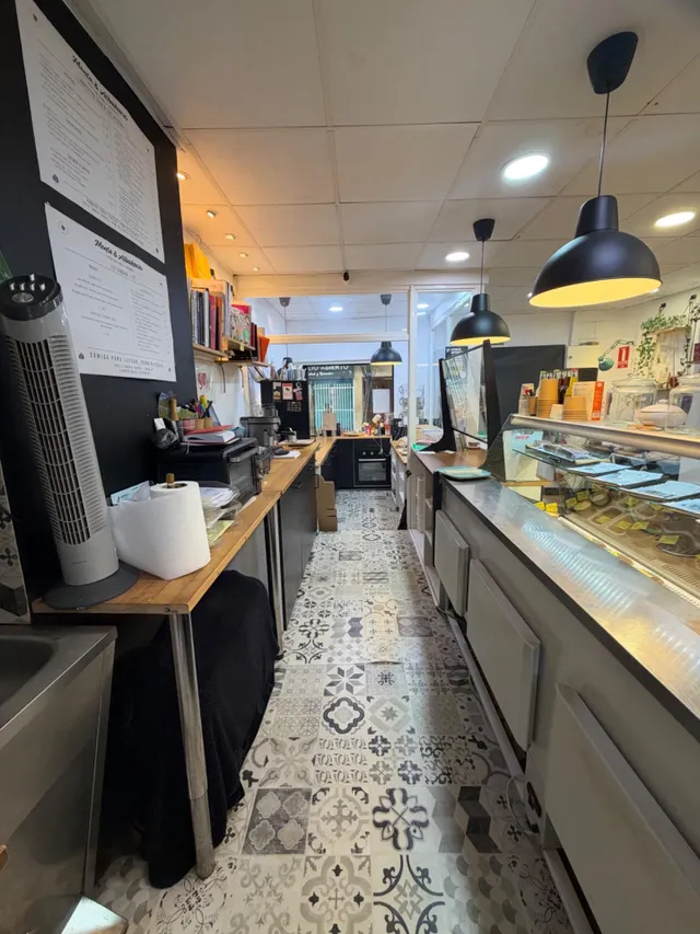 Local comercial 183m² en alquiler - Centro — 6