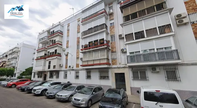 Venta de Piso en Sevilla — 2