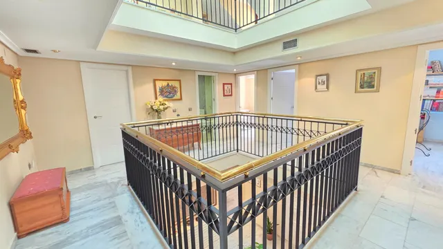 ¡increíble casa adosada con piscina privada en urbanización azahar! — 29