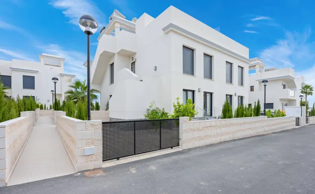 Planta baja 2 habitaciones 79m² en venta - Centro de la Ciudad Quesada — 27