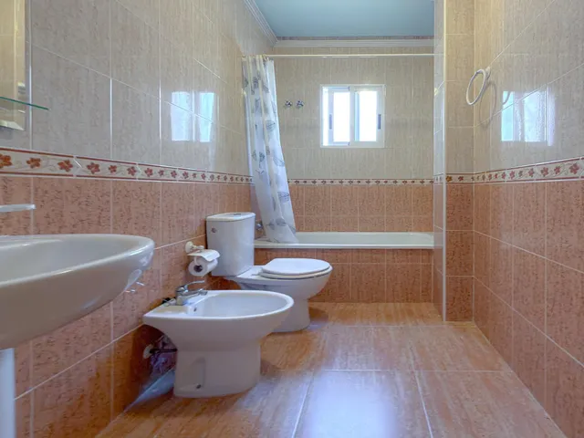 Playa Flamenca! Encantador Bungalow con gran terraza y vistas despejadas + Solarium privado con vistas al mar + Piscina comunitaria + Parking comunitario — 24