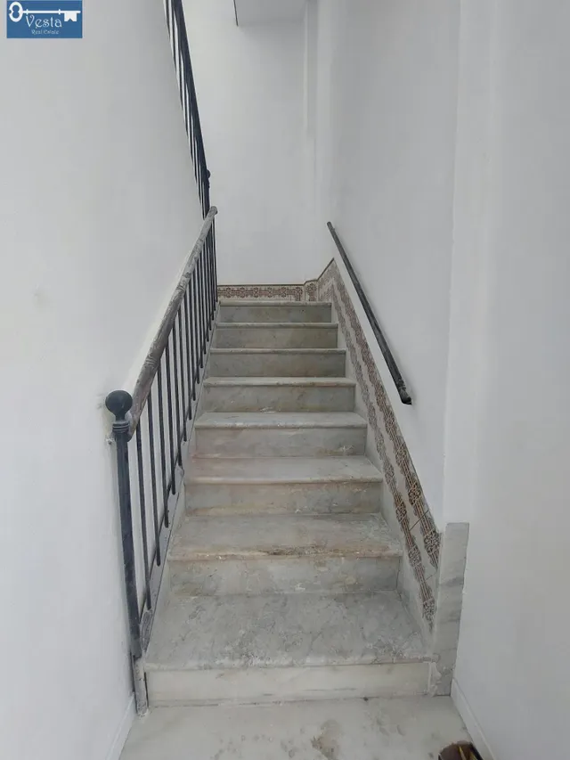 GRAN PISO EN EL CENTRO — 24