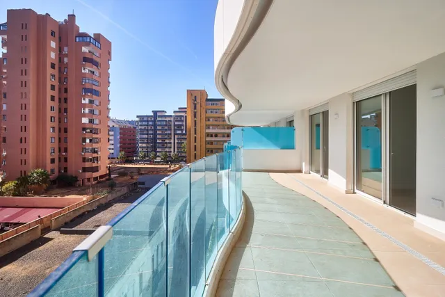 Apartamento de 2 dormitorios 2 Baños a estrenar en Fuengirola — 16