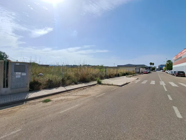 SUELO INDUSTRIAL EN VENTA - foto 4