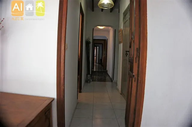 Tres casas independientes — 13