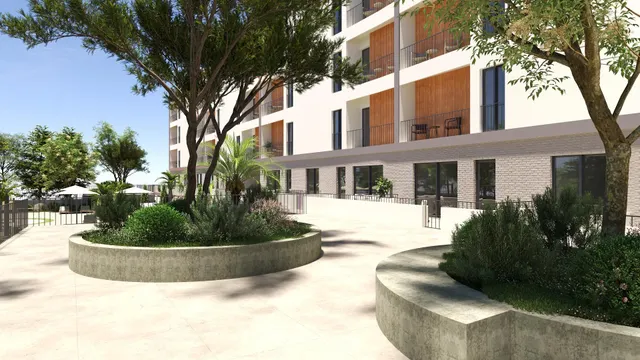 Obra Nueva 2ºB Escalera IV con jardines y piscina en zonas comunes, con terraza y balcón dando a la piscina — 3