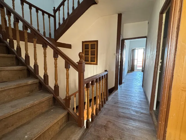 CASA UNIFAMILIAR IDEAL PARA INVERSORES — 10