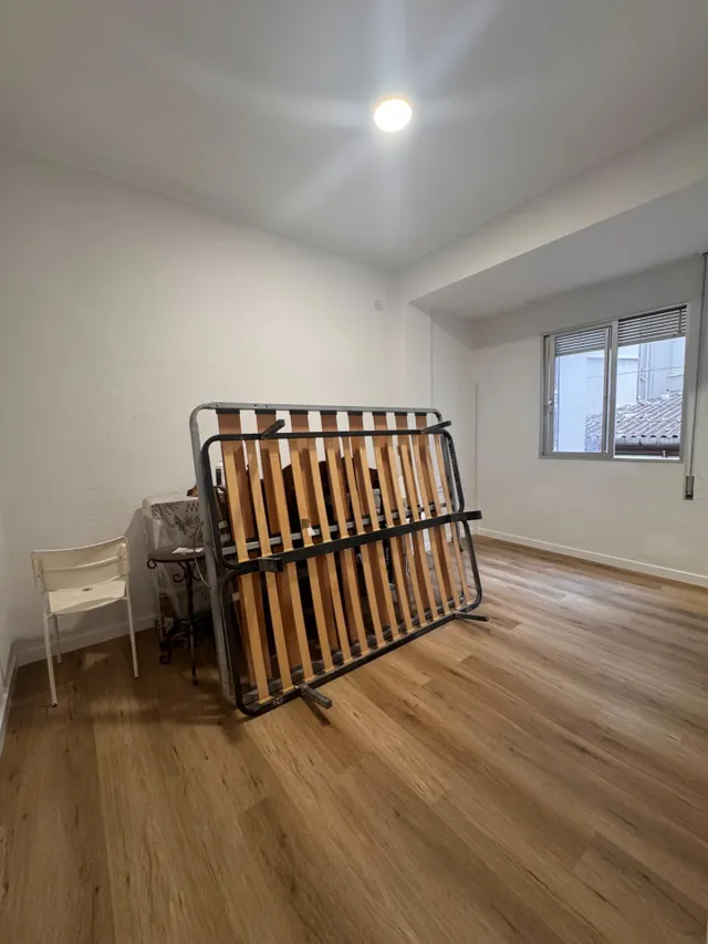 Alquiler vivienda de 4 habitaciones — 22