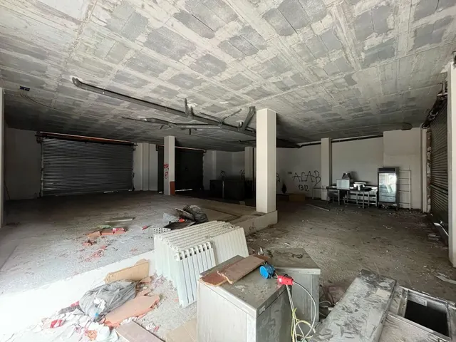 LOCAL COMERCIAL ESQUINERO FRENTE A CAP IGUALADA NORD — 5