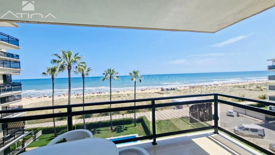 APARTAMENTO CON FANTASTICAS VISTAS AL MAR