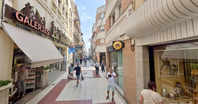 LOCAL COMERCIAL EN VENTA EN EL CORAZÓN DE CALELLA, BARCELONA - foto 4