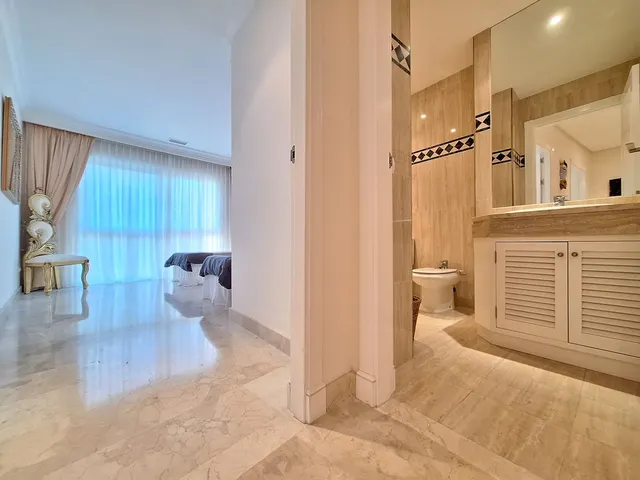 Ático Dúplex 3 habitaciones 229m² en venta - Marbella — 26