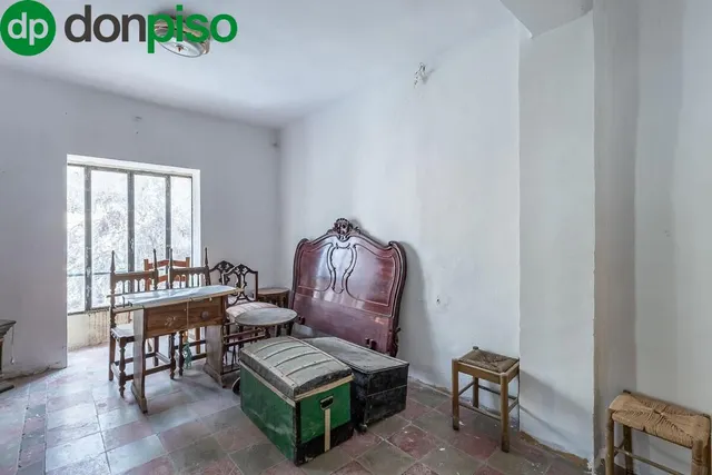 Casa con Parcela a Reformar en Granada — 28