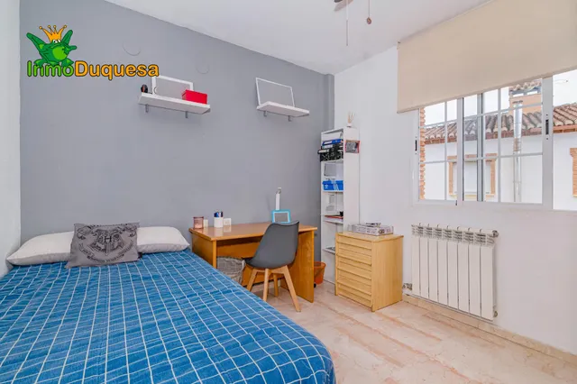 Casa pareada en LA ZUBIA, Junto instituto Trevenque. — 22