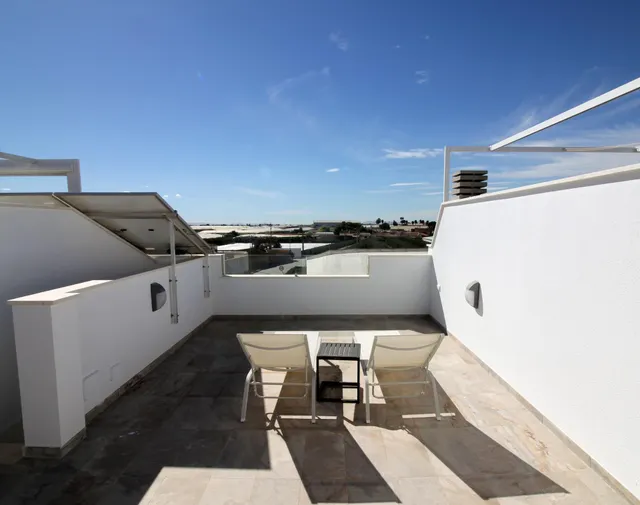Villa 4 habitaciones 114m² en venta - Zona Pueblo — 22