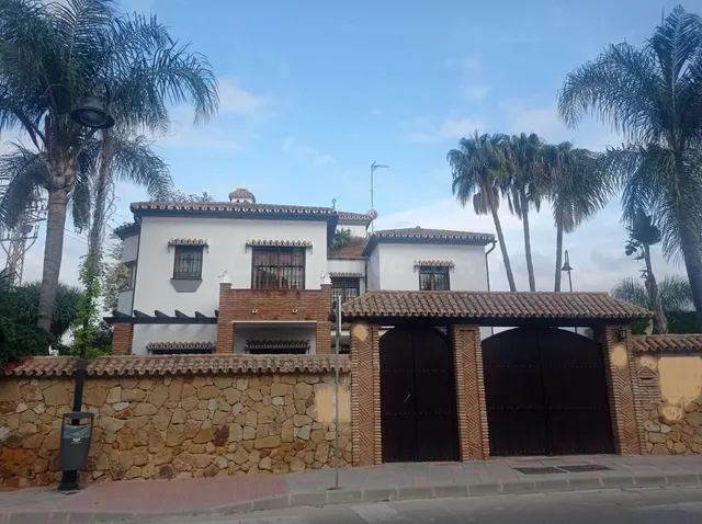 Chalet 5 habitaciones 431m² en venta - Riviera del sol — 2