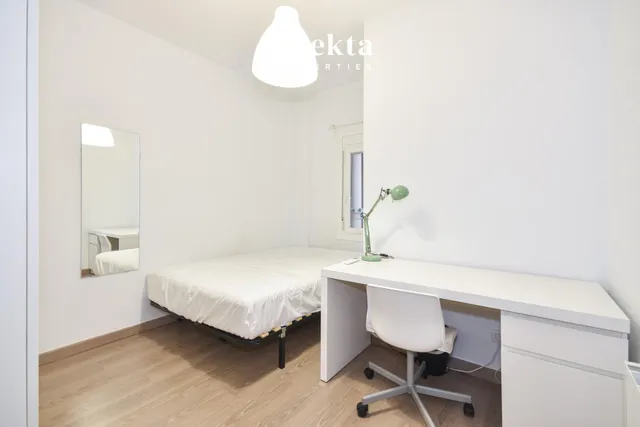 Luminoso y acogedor piso en venta en la calle Doctor Rizal, Barcelona — 16