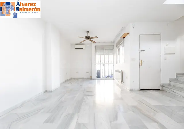Vive en el corazón de Armilla: 4 dormitorios, patio, terraza - foto 4