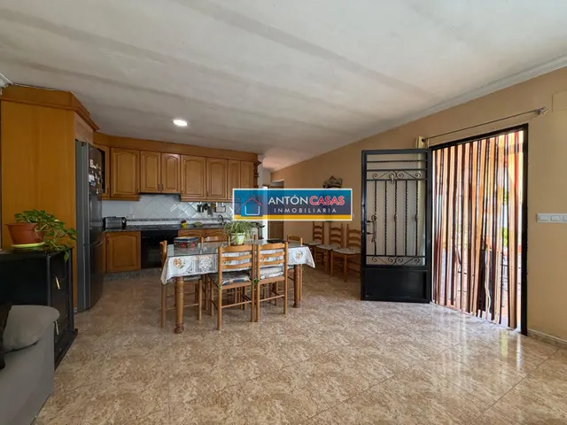CASA REFORMADA CON TERRENO RÚSTICO DE 3.000 M2 EN ÚBEDA – PINOSO — 11
