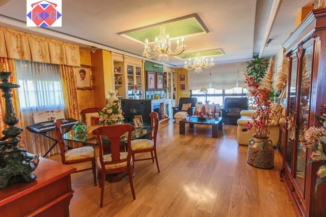 0110 Chalet en Zona Residencial, El Romeral. — 17
