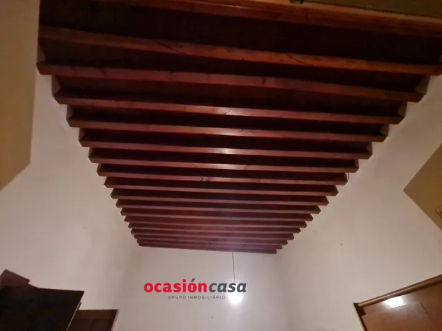 CASA CON COCHERA A LA VENTA EN HINOJOSA DEL DUQUE — 4