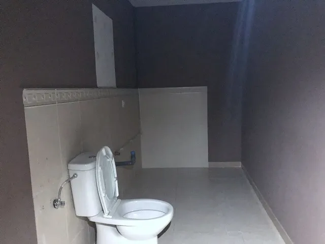 SE ALQUILA LOCAL COMERCIAL EN RIBEIRA — 4