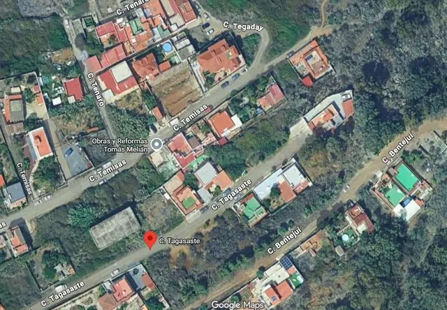 Tu futuro hogar empieza aquí: solar privilegiado en el coraz