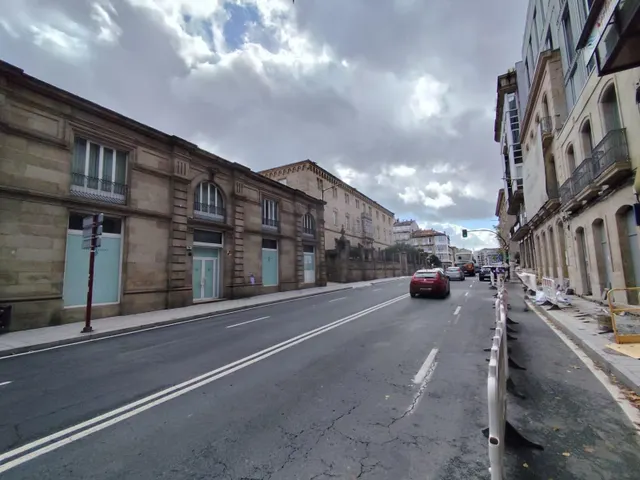 SE VENDE RESTAURANTE A PLENO RENDIMIENTO (CON INQUILINO SOLVENTE)  EN ZONA CENTRO EN OURENSE. — 18