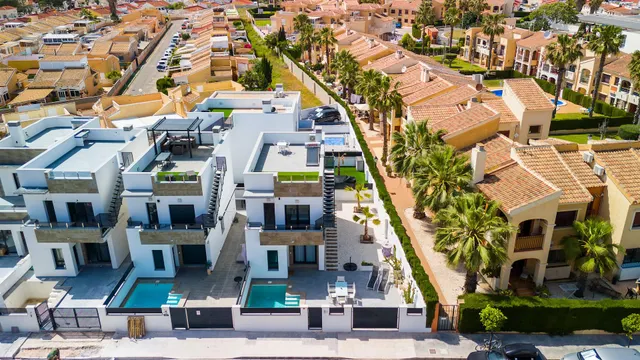 Villa 3 habitaciones 105m² en venta - El limonar — 40