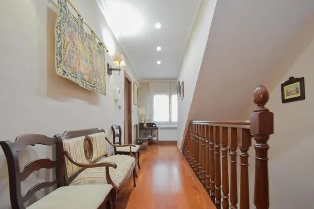Chalet en venta en Maracena — 26