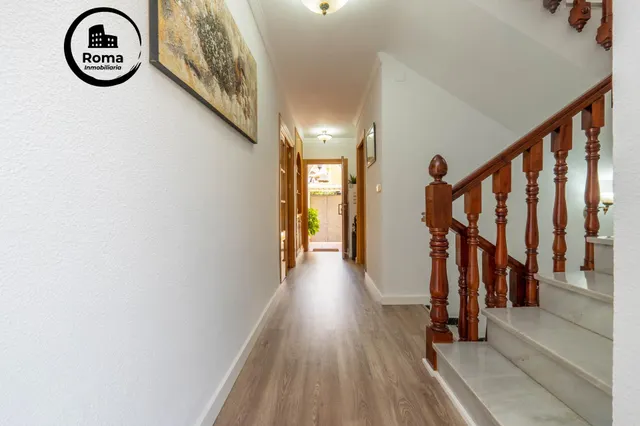 CHALET CON PISCINA Y JARDÍN A SOLO 10 MINUTOS DE GRANADA — 40