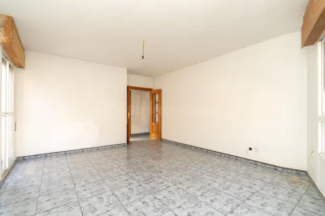 Piso zona Cañas de 93 m2 para reformar con gran potencial - foto 5