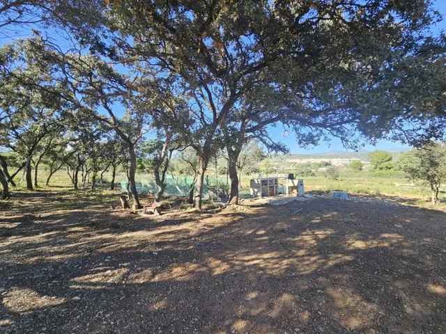 Terreno para recreo vallado y con acceso por camino asfaltado — 17