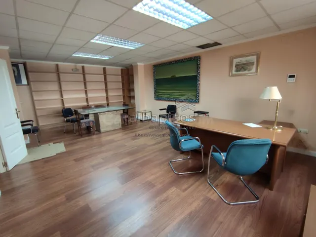 SE VENDE ENTREPLANTA DE OFICINAS JUNTO AL ALTOZANO - foto 4