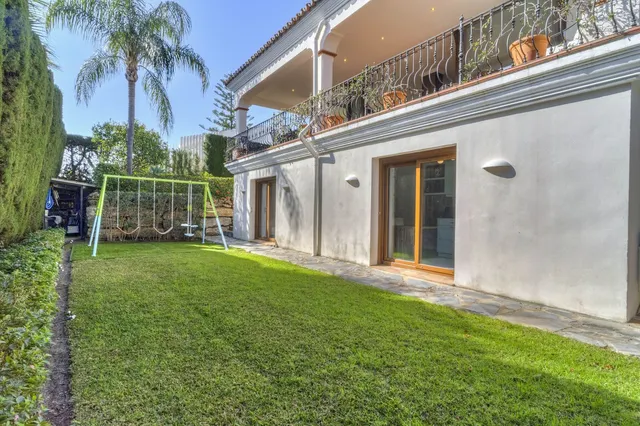 Chalet 5 habitaciones 498m² en venta - Costa Del Sol — 21