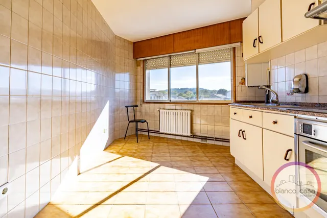 ✨ ¡amplio piso exterior de 4 dormitorios con ascensor en Carballo por 117.990 €! — 5