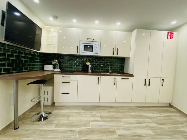 Chalet 7 habitaciones 420m² en venta - Altos de Estepona — 38