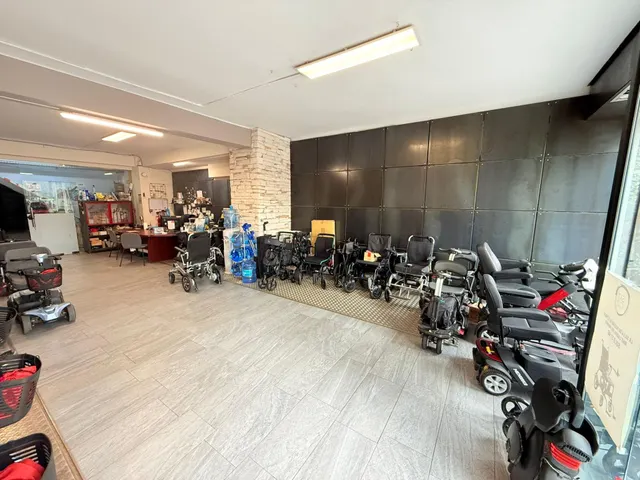 Local Comercial en venta frente al Parc de la Ciutadella. — 5
