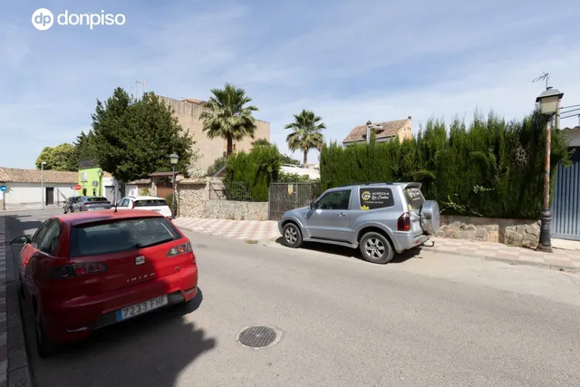 EXCEPCIONAL OPORTUNIDAD EN PLENO CENTRO DE HUÉTOR VEGA — 10
