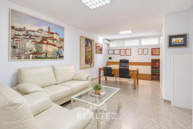 OFICINA EN PLENO CENTRO HISTÓRICO DE JEREZ — 2