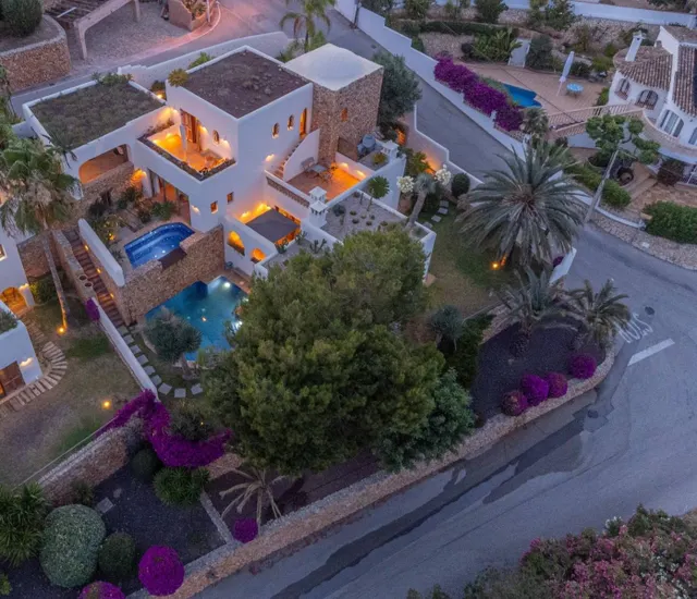 Villa de diseño de lujo con vistas al mar en Moraira — 3