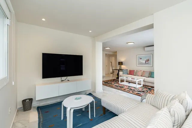 Chalet 4 habitaciones 258m² en venta - Marbella — 26