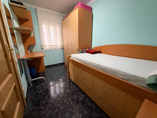 Último piso de 4 dormitorios con balcón — 20