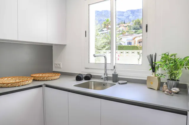 VIVIENDA OBRA NUEVA DE 1 HABITACIÓN CON TERRAZA, GARAJE Y PISCINA EN MODERNO RESIDENCIAL EN DENIA !! — 13