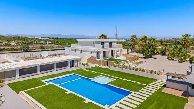 Casa de campo 8 habitaciones 377m² en venta - Costa blanca s