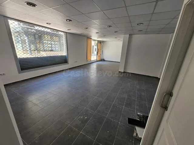 SANT CELONI ( CENTRO-CTRA. VELLA ): PERFECTO LOCAL COMERCIAL