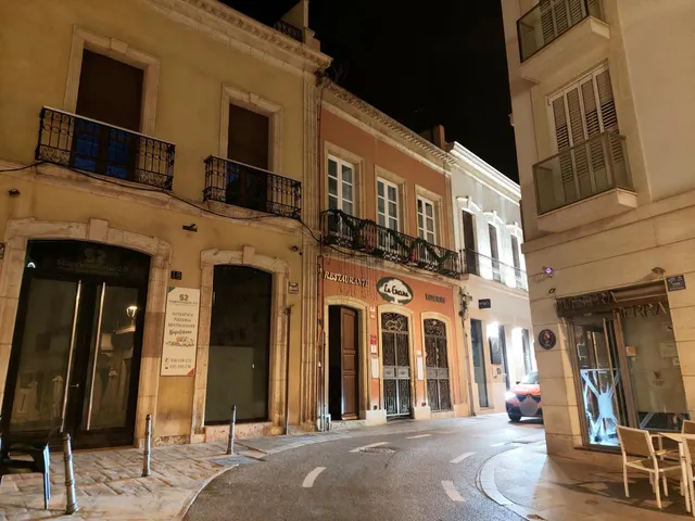 VENTA DE VIVIENDA + LOCAL - RESTAURANTE EN CENTRO HISTÓRICO — 15