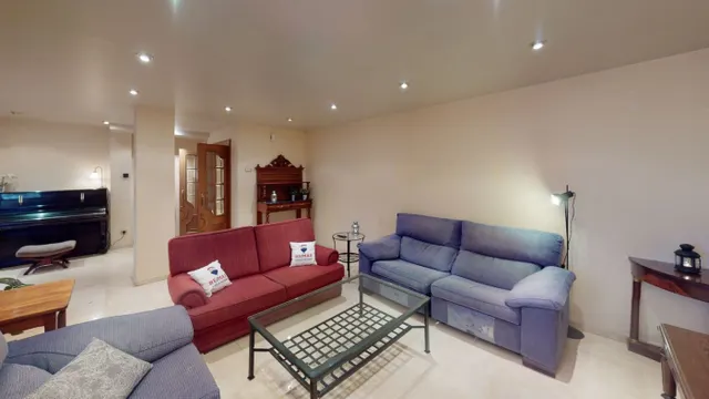 Piso 5 habitaciones 207m² en alquiler - Estación — 21