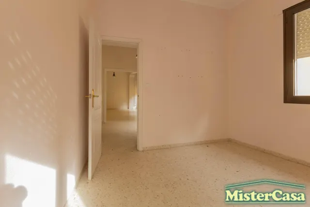Piso Amplio en Pleno Barrio de Santiago 3 dormitorios y 2 baños — 19