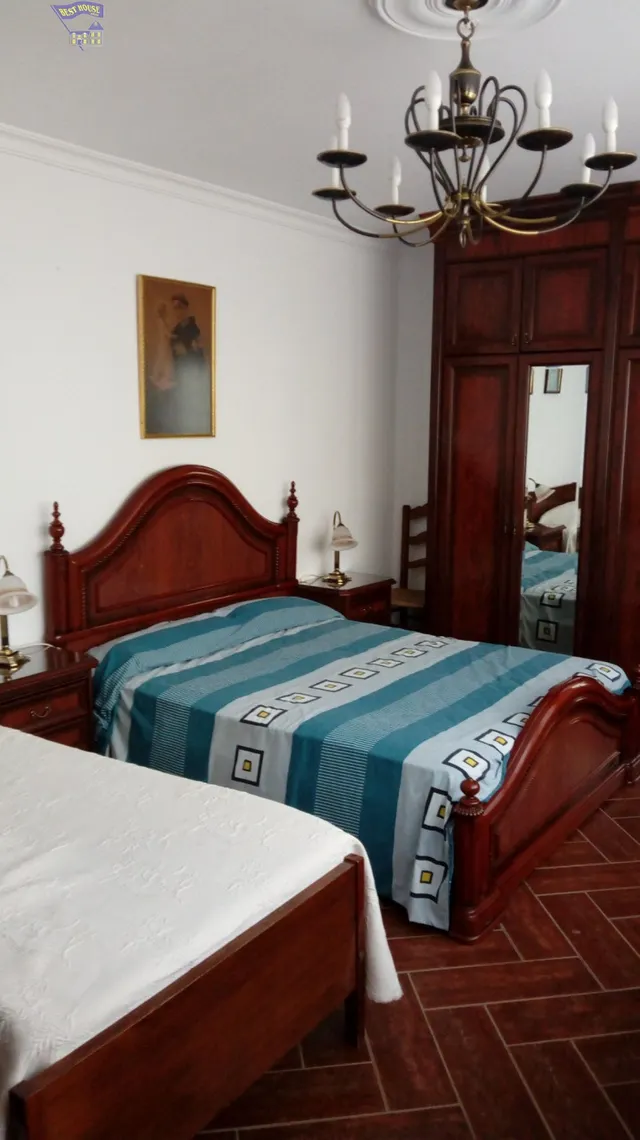 VENTA CASA EN ZONA CERCANA AL CENTRO — 17